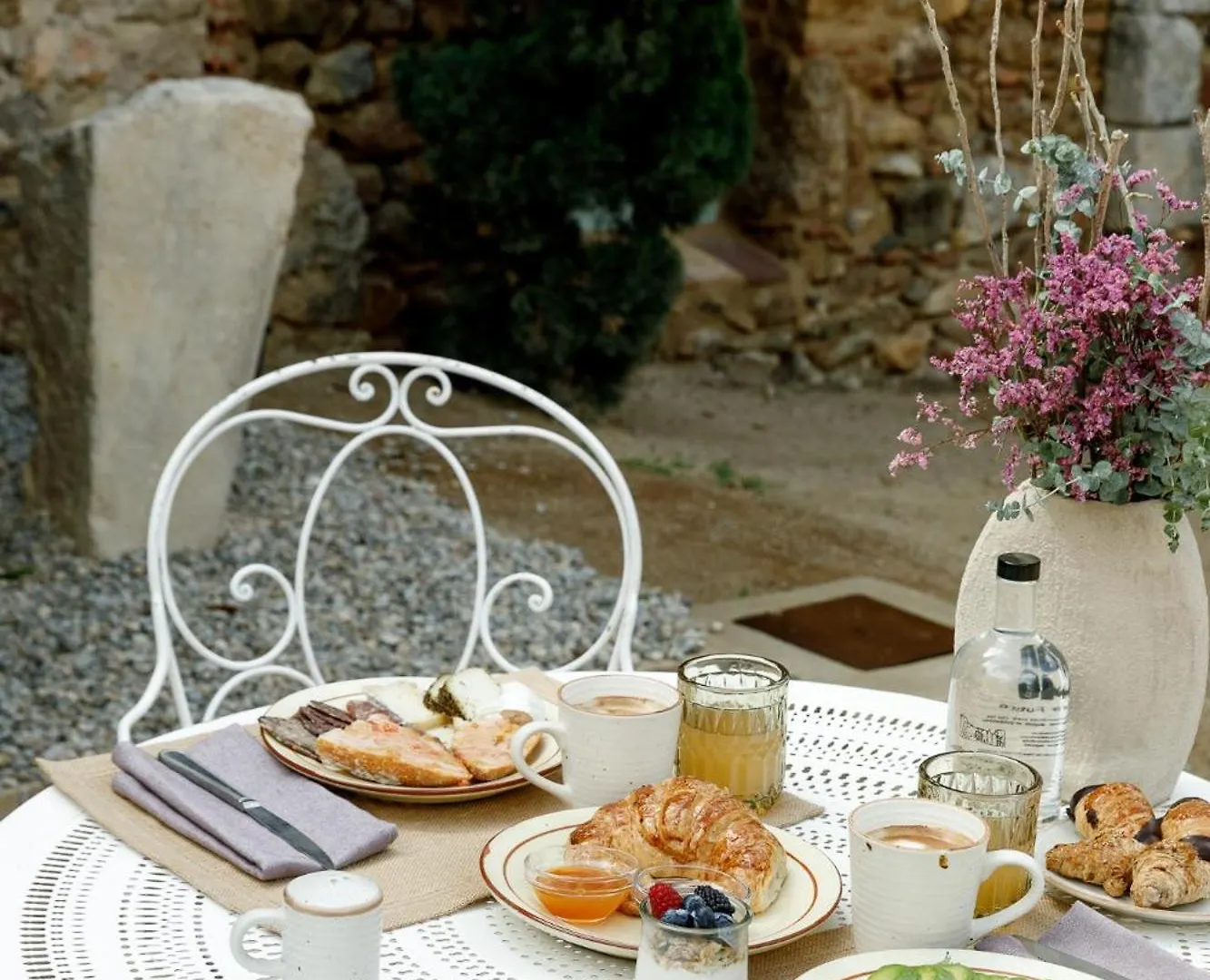 Hotel Castell De Vallgornera ペレラダ スペイン