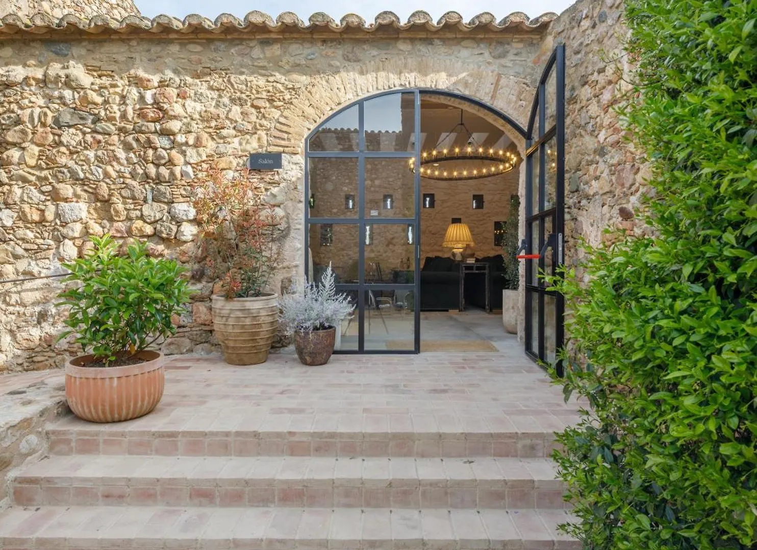 Hotel Castell De Vallgornera ペレラダ スペイン