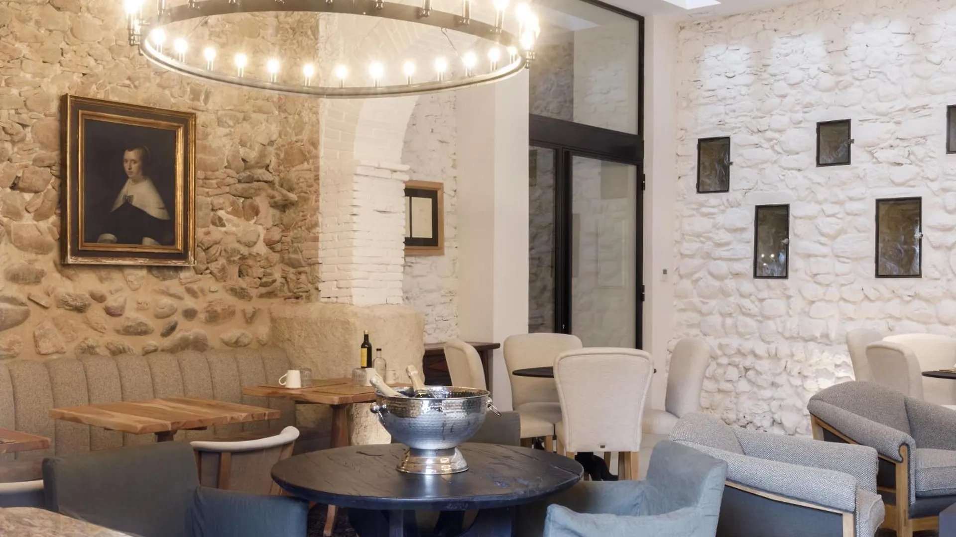Hotel Castell De Vallgornera ペレラダ スペイン